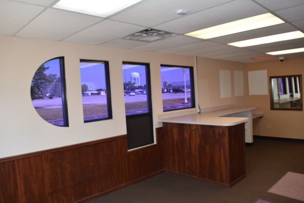 Office For Sale: 1701 W 7th St, Joplin, MO 64801